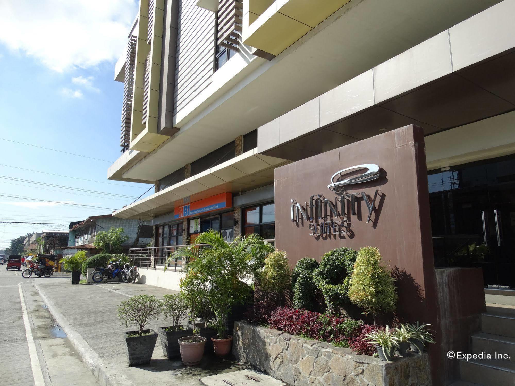 Infinity Suites Davao Exterior foto