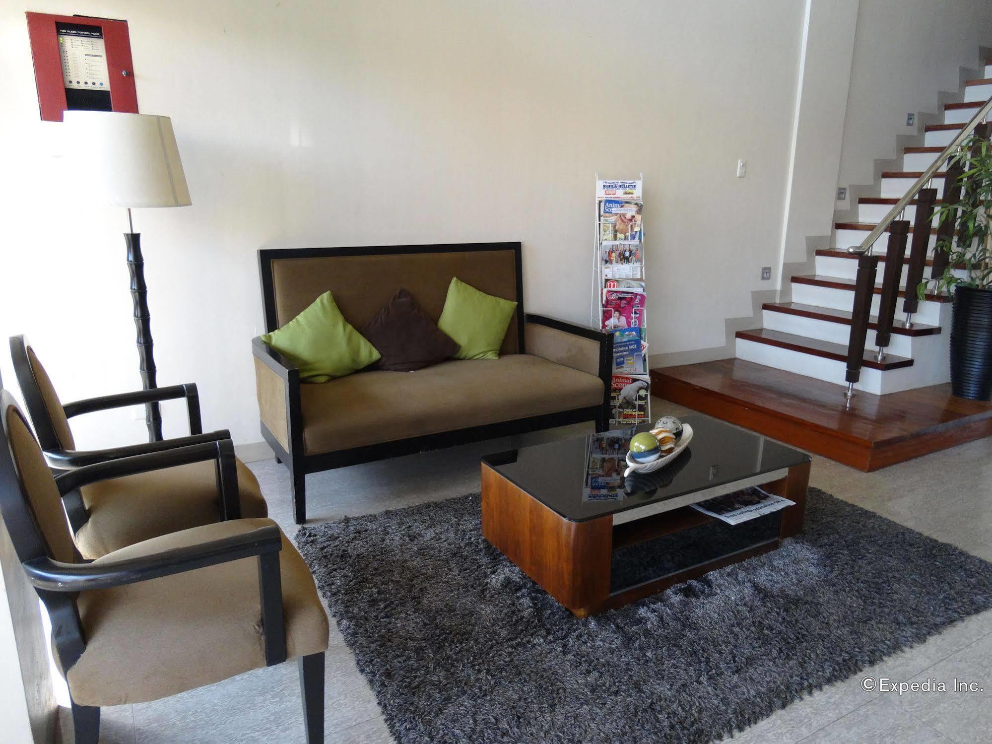 Infinity Suites Davao Exterior foto